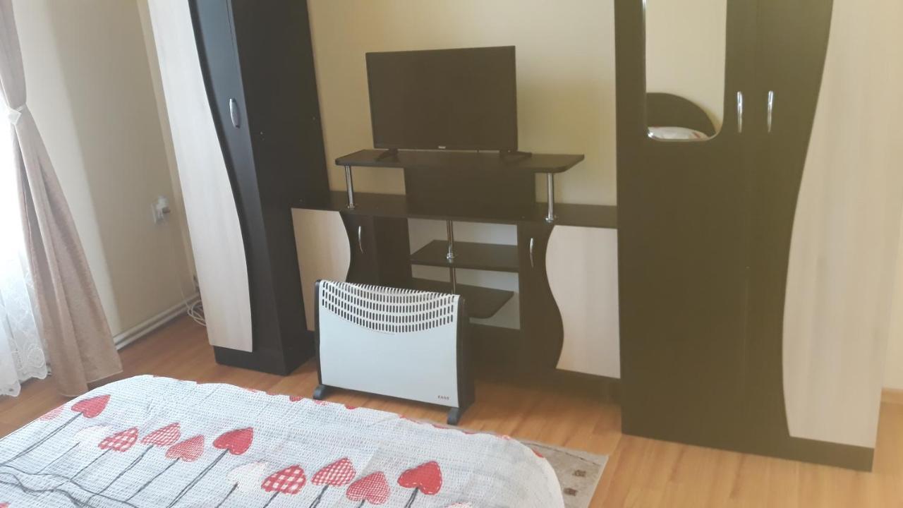 Casa Ovi Si Simo Hotel Haţeg Eksteriør billede