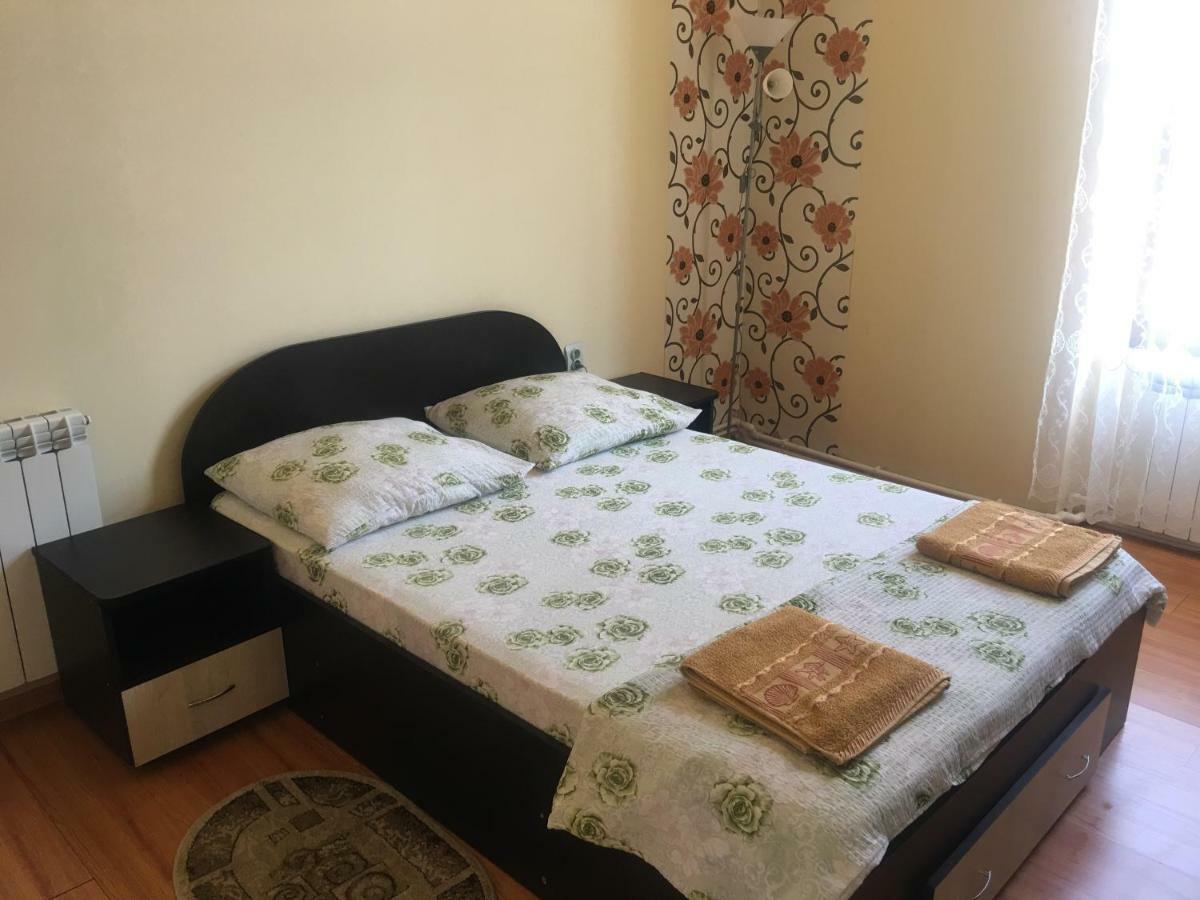 Casa Ovi Si Simo Hotel Haţeg Eksteriør billede